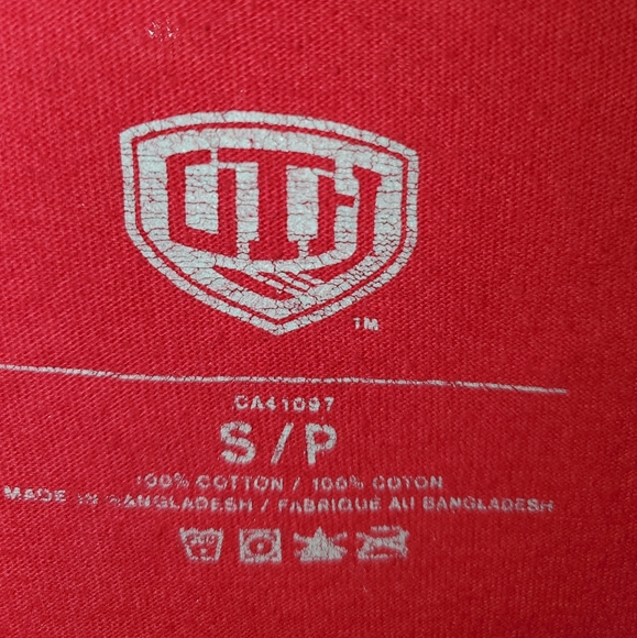 Canada tshirt - Picture 2 of 3